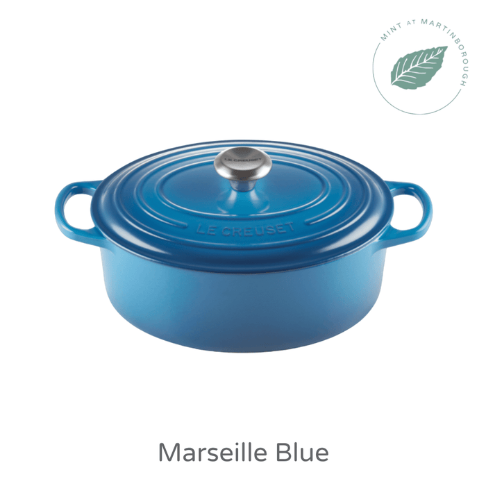 27cm Oval Cast Iron Casserole/4.1 litres/Serves 4-6