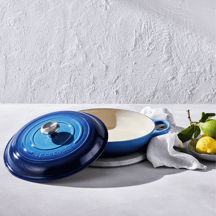 26cm Shallow Cast Iron Casserole/2.2 litres/Serves 2 people