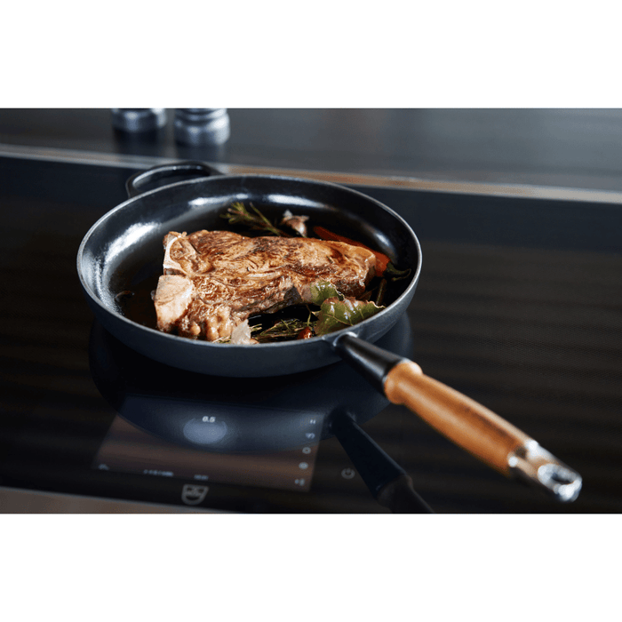 Cast Iron Frying Pan with Wooden Handle 28cm