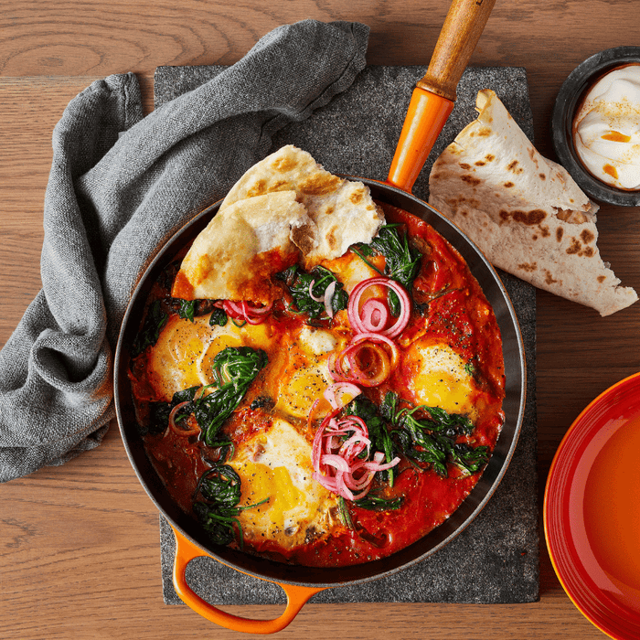 Cast Iron Frying Pan with Wooden Handle 28cm