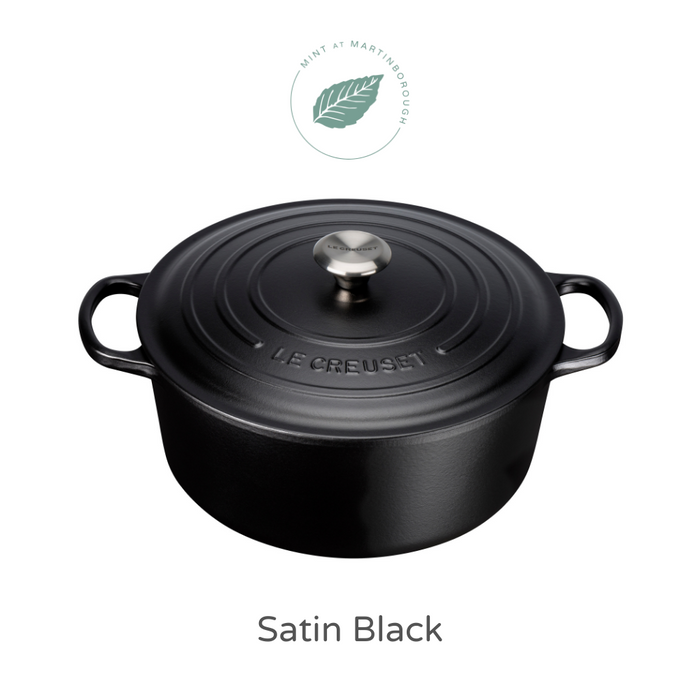 26cm Round Cast Iron Casserole/5.3 litres/Serves 5-6 people