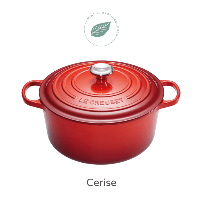26cm Round Cast Iron Casserole/5.3 litres/Serves 5-6 people
