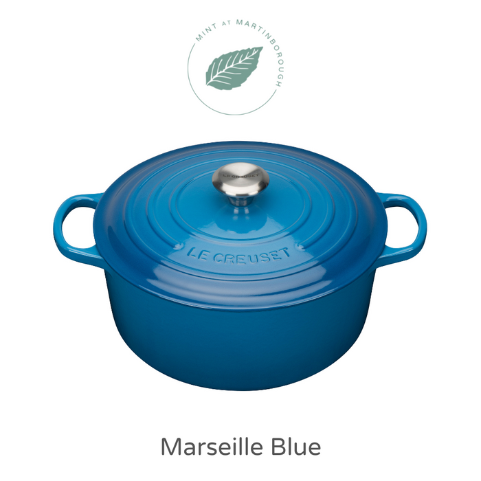 22cm Round Cast Iron Casserole/3.3 litres/Serves 3-4