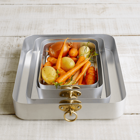Roasting Pans/Four Sizes Available